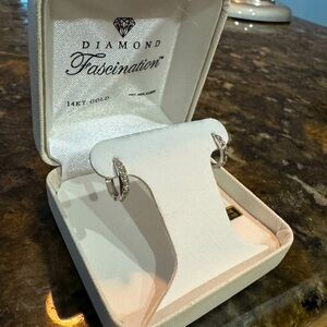 14K white gold and diamond huggie hoops